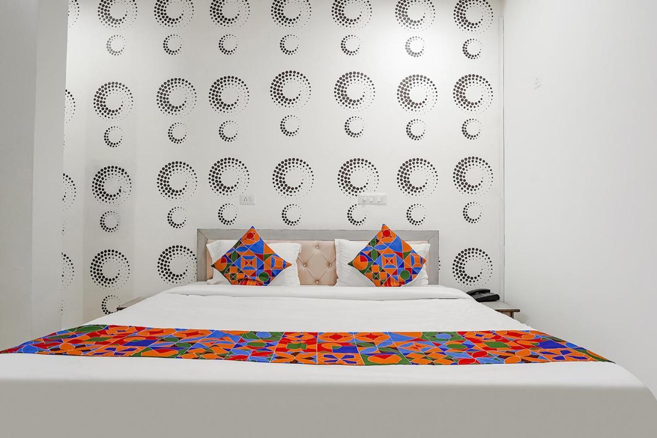 Fabhotel Siddhi Варанаси Экстерьер фото