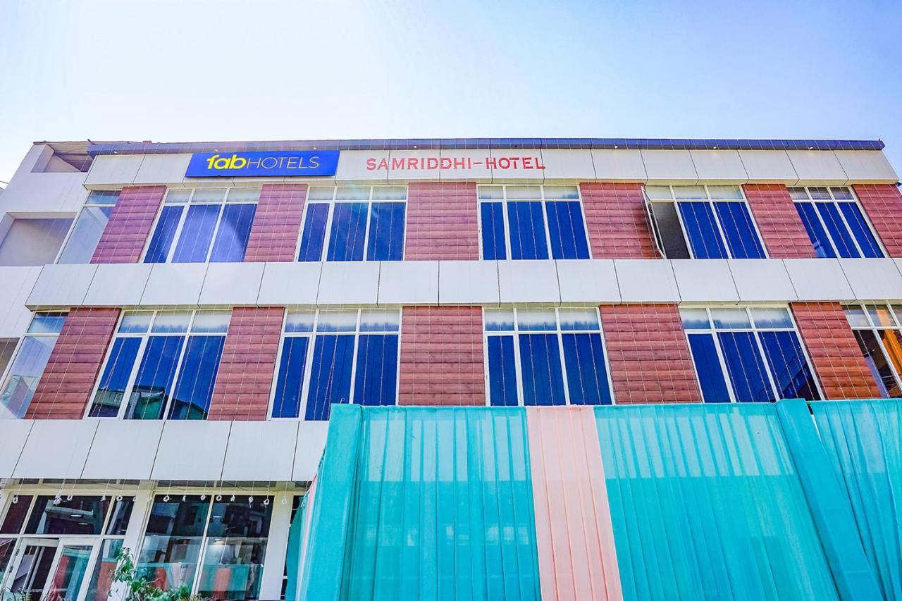 Fabhotel Siddhi Варанаси Экстерьер фото