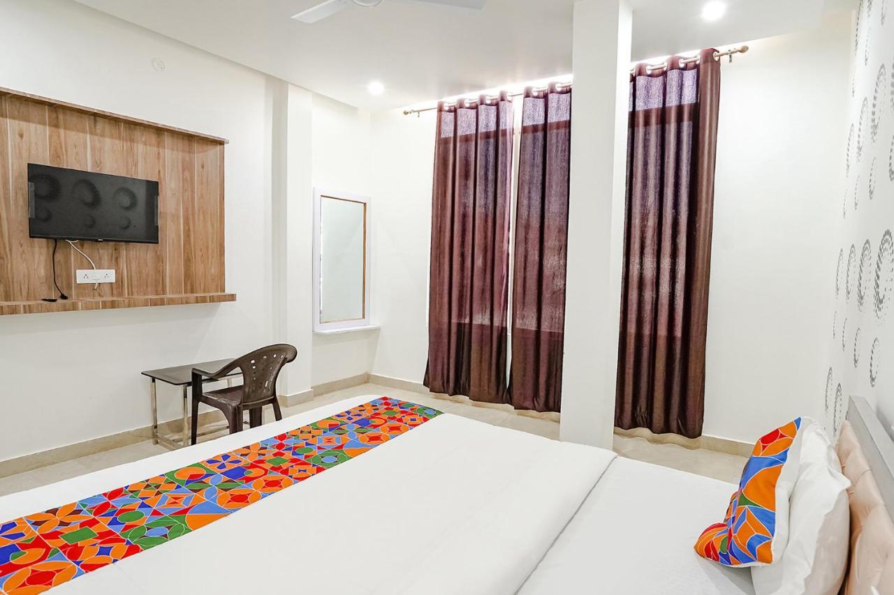Fabhotel Siddhi Варанаси Экстерьер фото